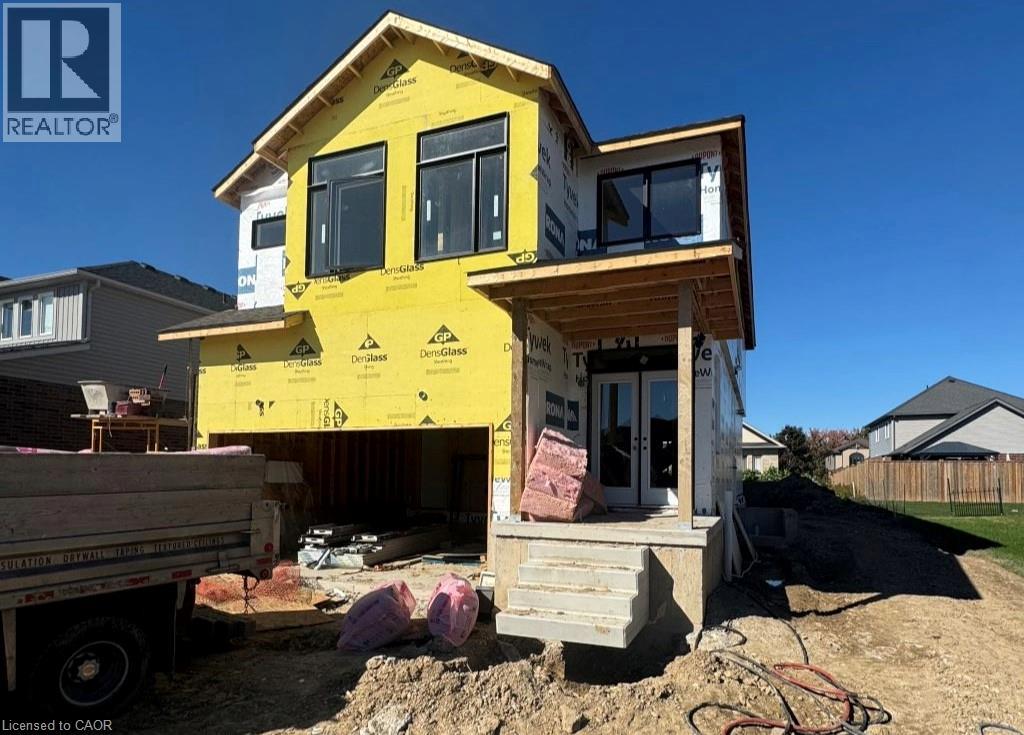 123 Maple Street Street, Drayton, Ontario  N0G 1P0 - Photo 2 - 40777746