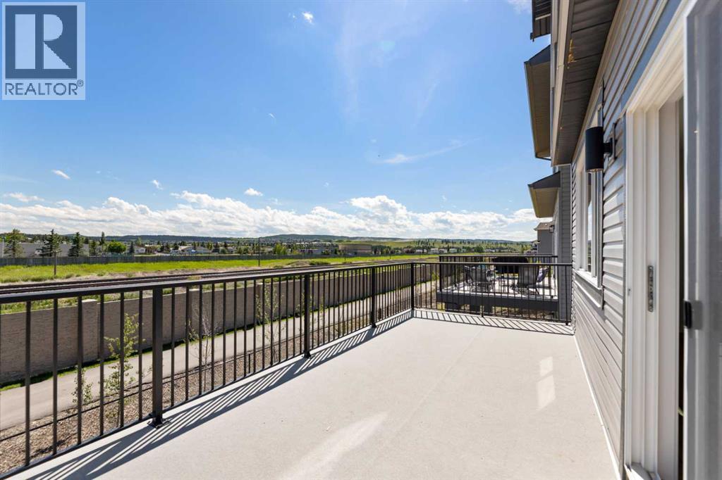 71 Saddlebred Place, Cochrane, Alberta  T4C 3E7 - Photo 15 - A2238697