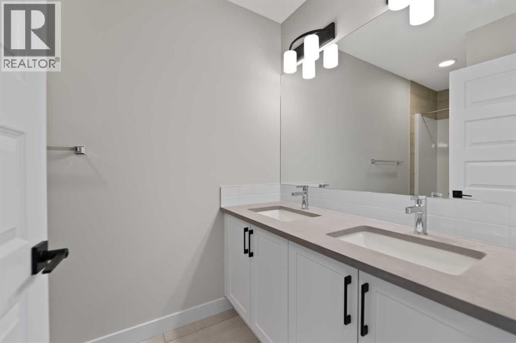 71 Saddlebred Place, Cochrane, Alberta  T4C 3E7 - Photo 27 - A2238697