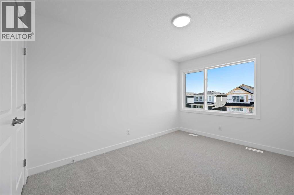 63 Corner Glen Common Ne, Calgary, Alberta  T3N 2L9 - Photo 11 - A2252602