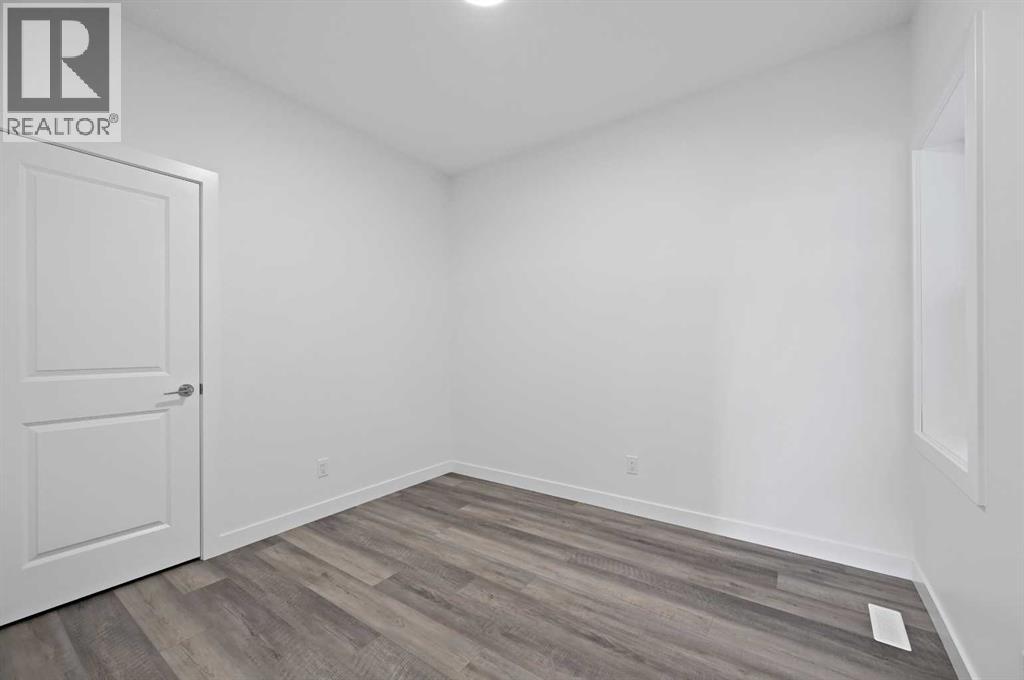 63 Corner Glen Common Ne, Calgary, Alberta  T3N 2L9 - Photo 13 - A2252602