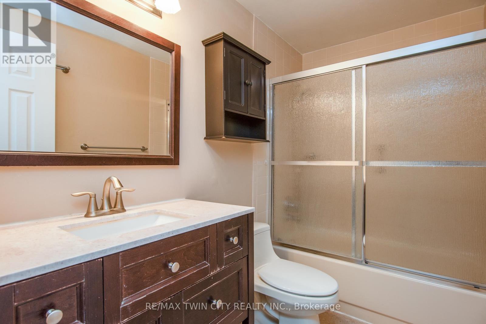 219 Deveron Crescent, London South, Ontario  N5Z 4J7 - Photo 33 - X12536080