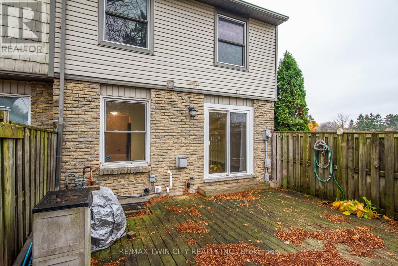 219 Deveron Crescent, London South, Ontario  N5Z 4J7 - Photo 39 - X12536080