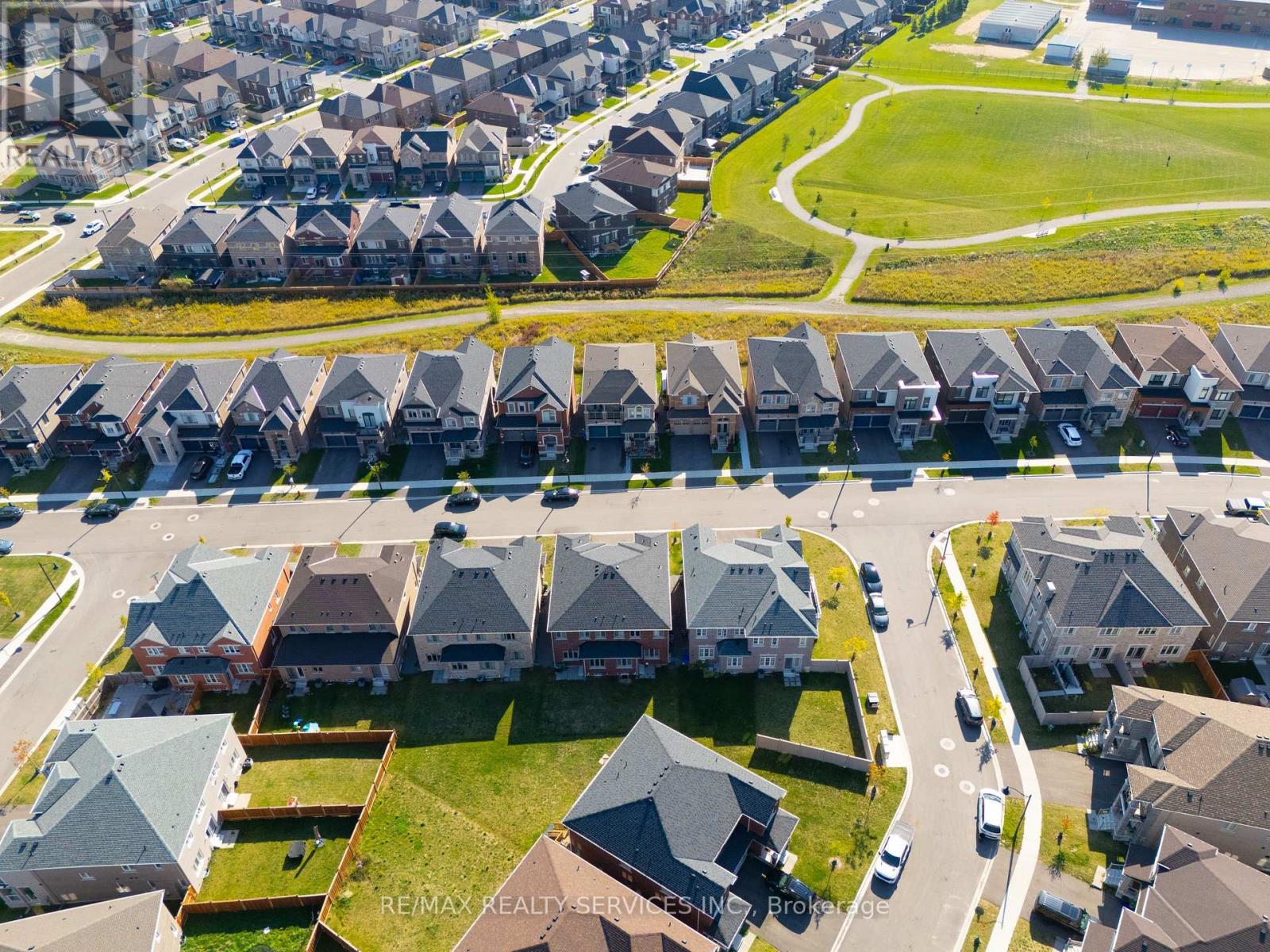 41 Trail Bank Gardens, Hamilton, Ontario  L8B 1Y5 - Photo 45 - X12536122