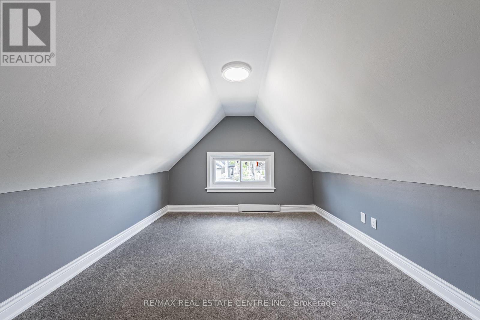 354 Cumberland Avenue, Hamilton, Ontario  L8M 2A2 - Photo 28 - X12536126