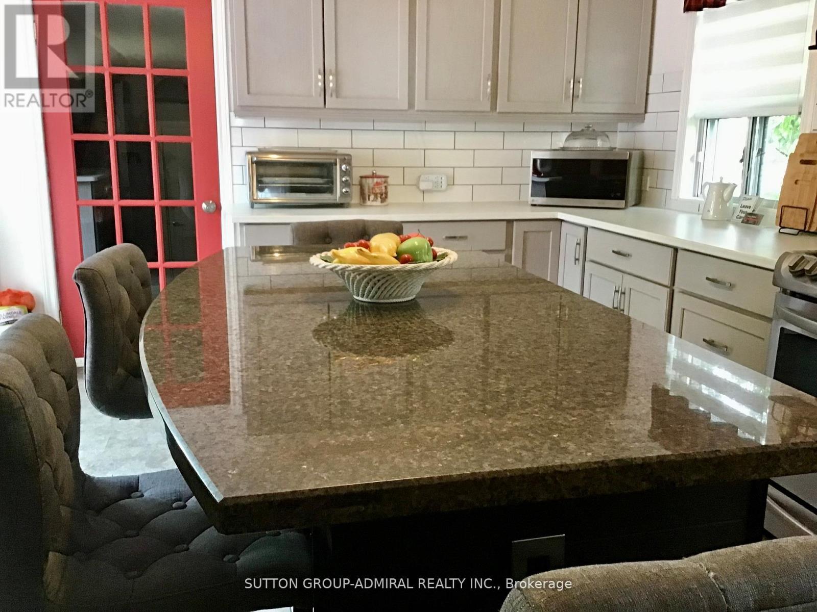 20 King Street W, Kawartha Lakes, Ontario  K0L 2W0 - Photo 18 - X12536138