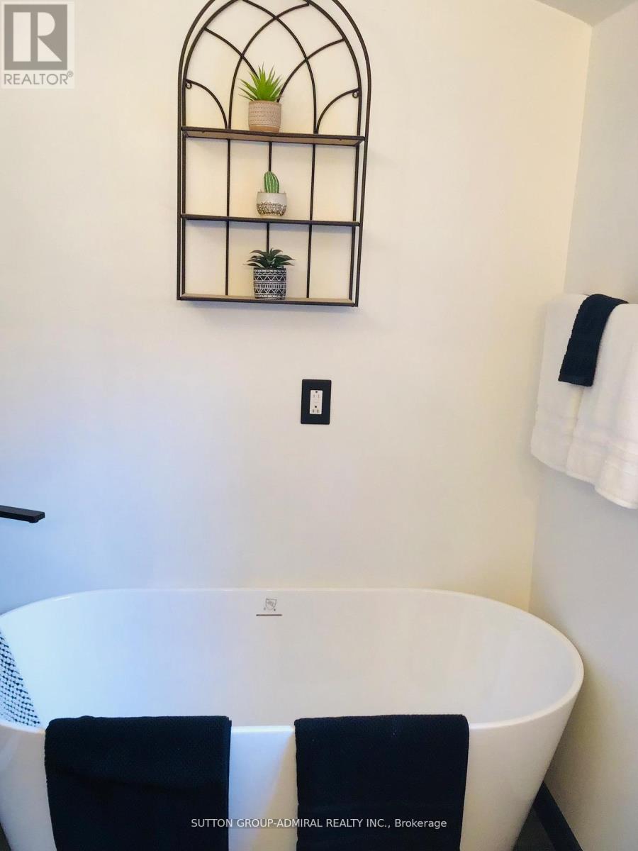 20 King Street W, Kawartha Lakes, Ontario  K0L 2W0 - Photo 27 - X12536138