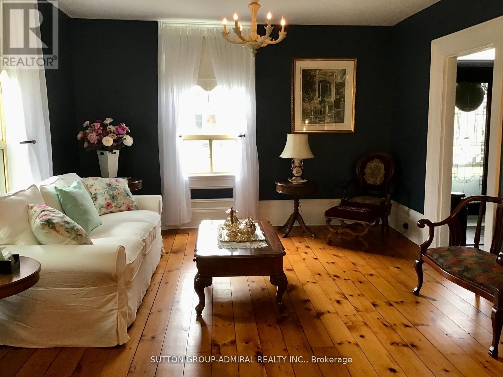 20 King Street W, Kawartha Lakes, Ontario  K0L 2W0 - Photo 8 - X12536138