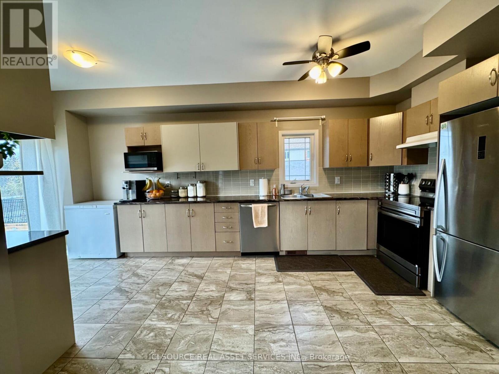 640 Via Campanale Avenue, Ottawa, Ontario  K2J 4A2 - Photo 11 - X12536210