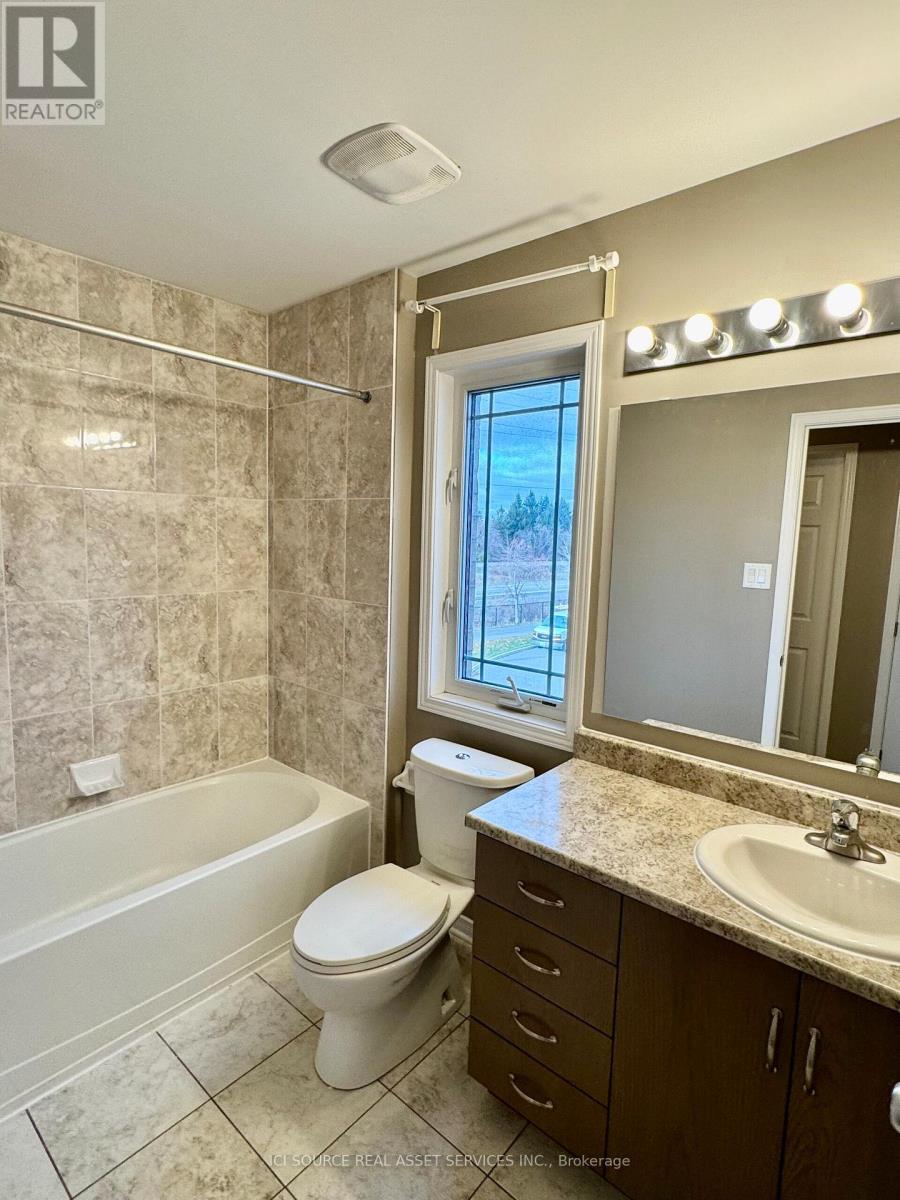 640 Via Campanale Avenue, Ottawa, Ontario  K2J 4A2 - Photo 13 - X12536210