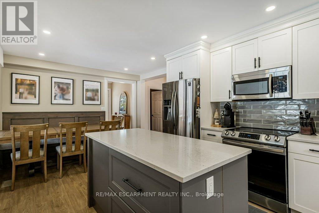 4274 William Street, Lincoln, Ontario  L0R 1B0 - Photo 12 - X12536248