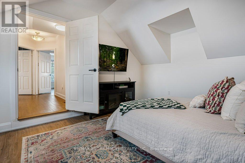 4274 William Street, Lincoln, Ontario  L0R 1B0 - Photo 17 - X12536248