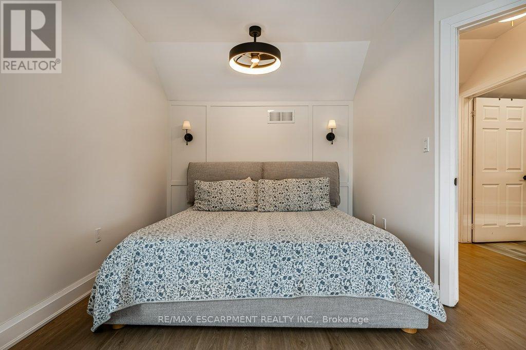 4274 William Street, Lincoln, Ontario  L0R 1B0 - Photo 22 - X12536248