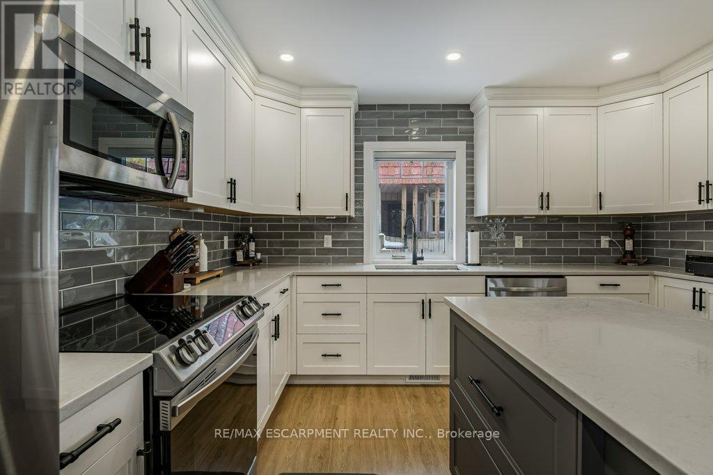 4274 William Street, Lincoln, Ontario  L0R 1B0 - Photo 8 - X12536248