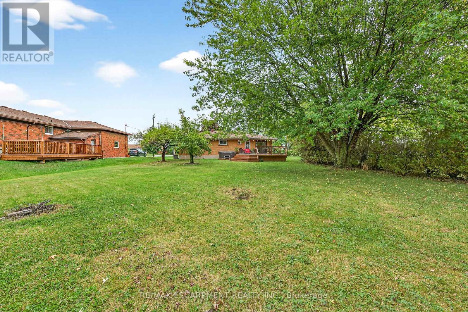 49 Erie Avenue N, Haldimand, Ontario  N0A 1G0 - Photo 39 - X12536256