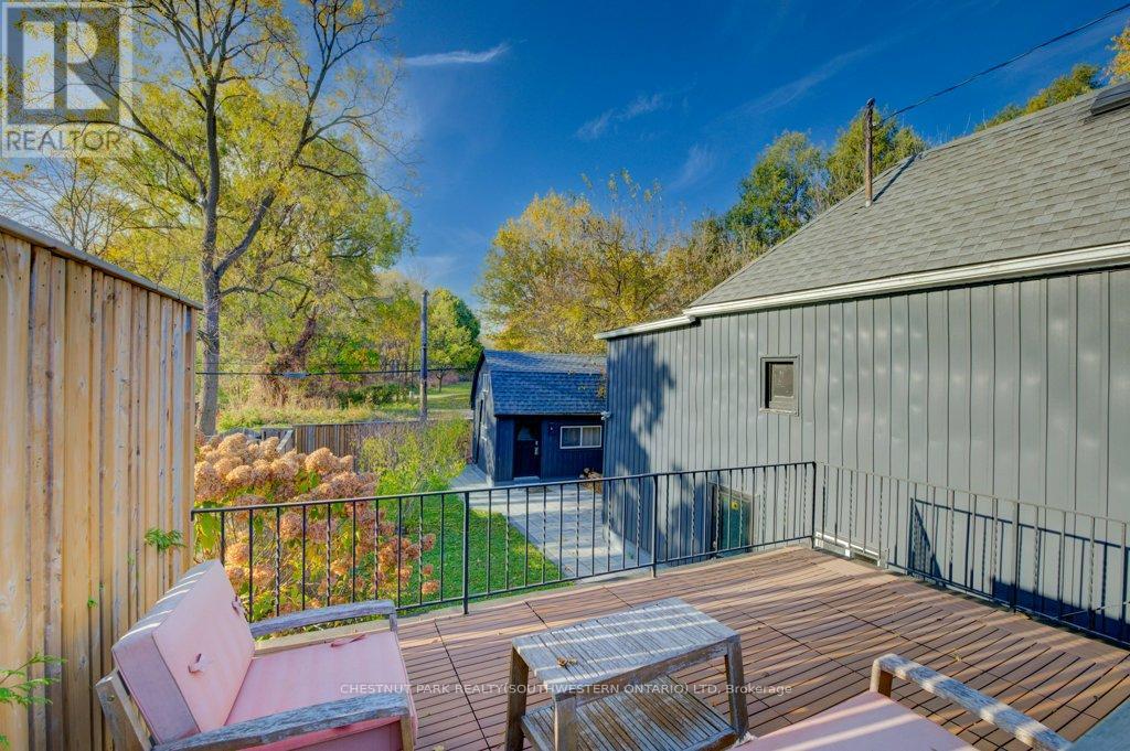 46 Cherry Street, Kitchener, Ontario  N2G 2C6 - Photo 49 - X12536366