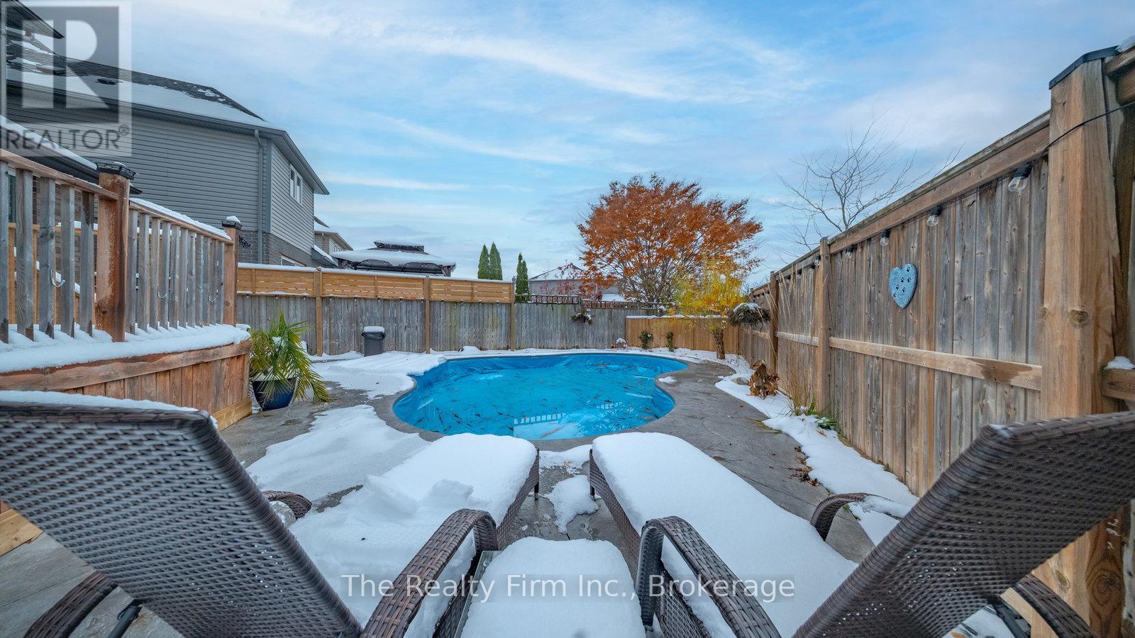 426 Champlain Avenue, Woodstock, Ontario  N4V 0B3 - Photo 37 - X12536458