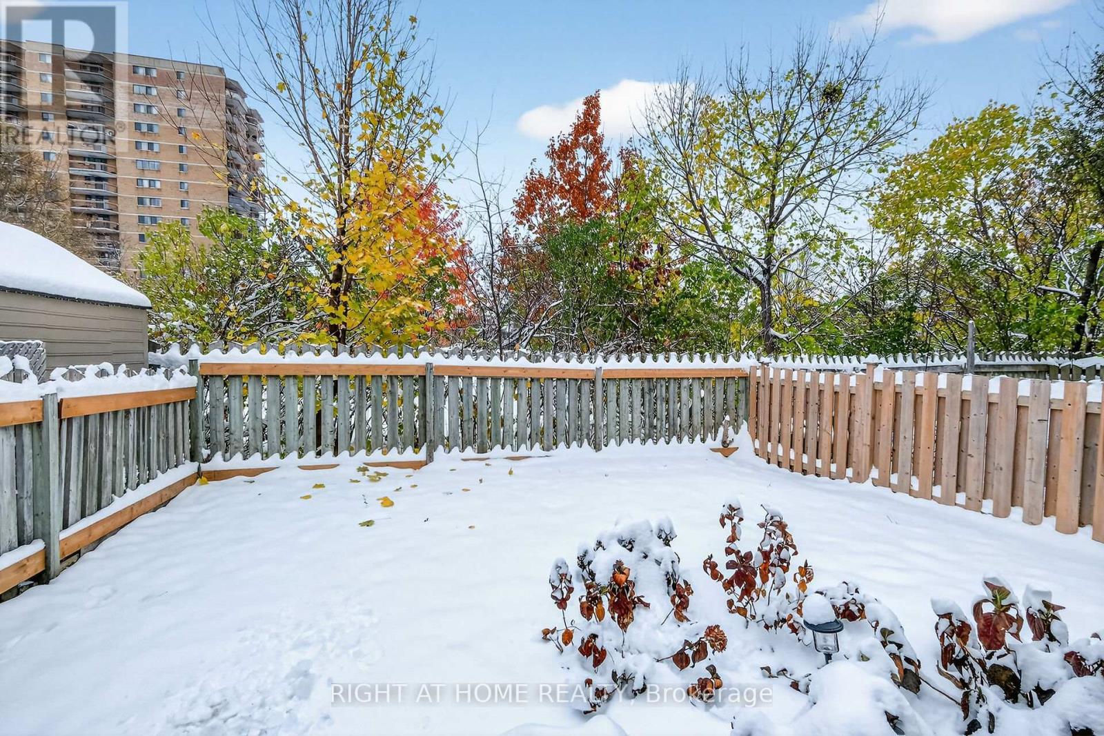 95 - 1474 Heatherington Road, Ottawa, Ontario  K1V 6S1 - Photo 49 - X12534580