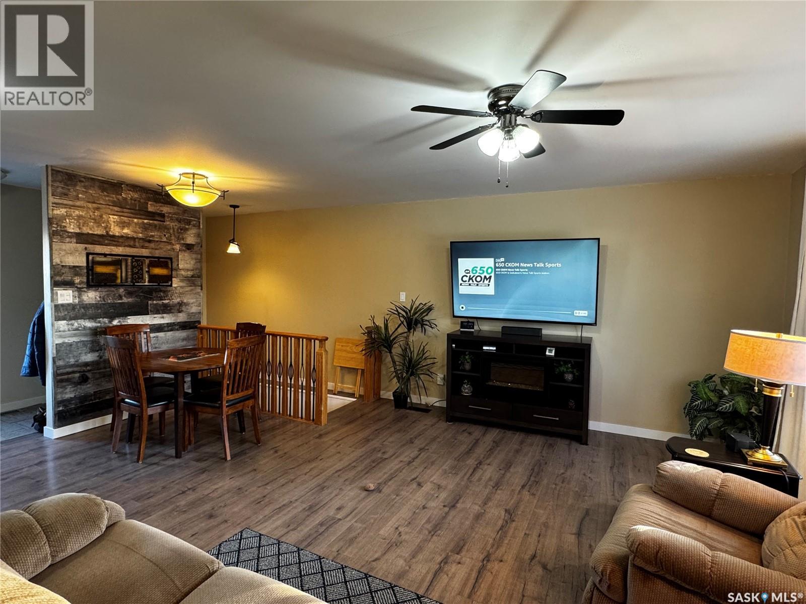 220 6th Street, Humboldt, Saskatchewan  S0K 2A0 - Photo 8 - SK023840