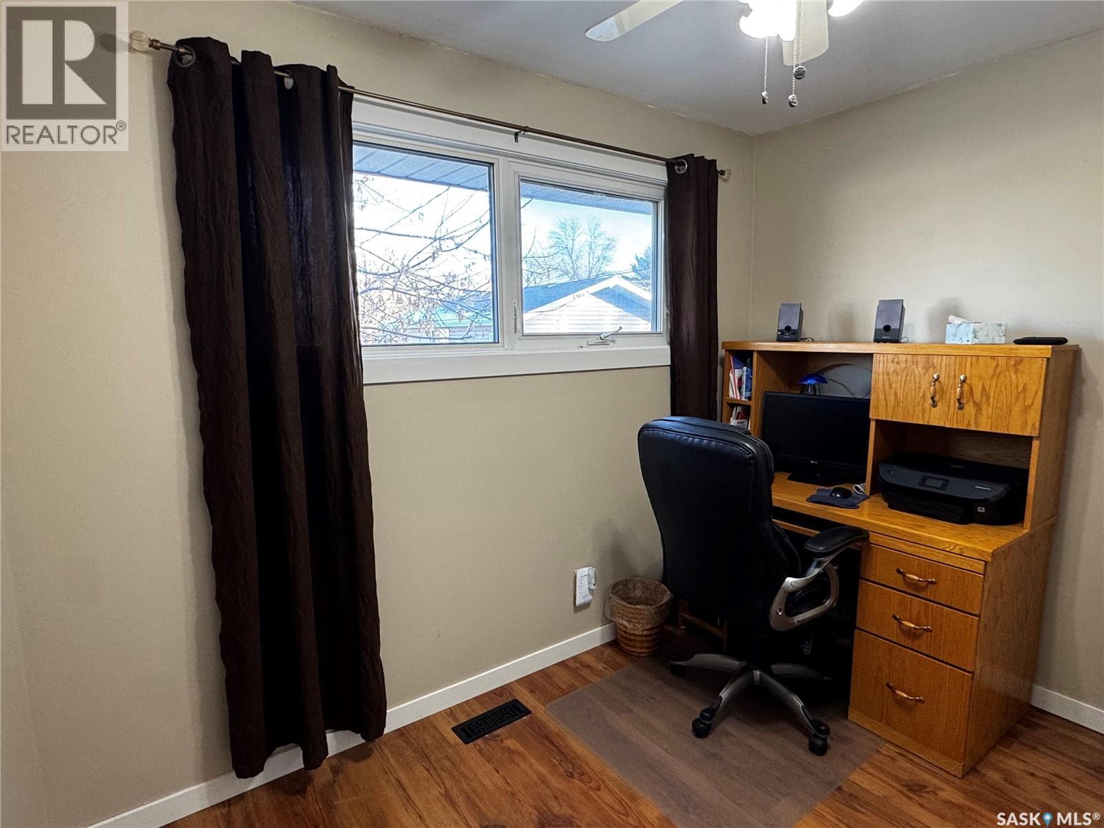 220 6th Street, Humboldt, Saskatchewan  S0K 2A0 - Photo 17 - SK023840