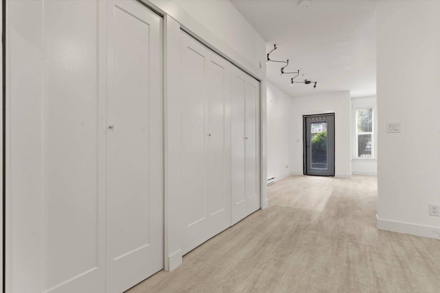 101 33538 Marshall Road, Abbotsford, British Columbia  V2S 0C7 - Photo 11 - R3066331