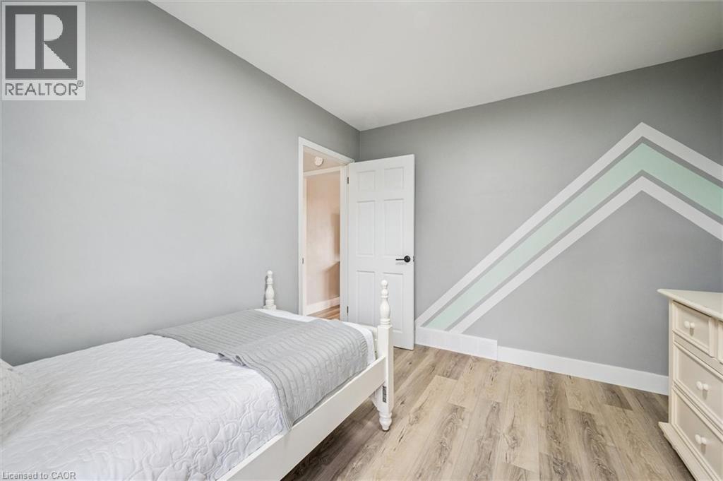 36 Englewood Place, Kitchener, Ontario  N2H 4S6 - Photo 15 - 40785512