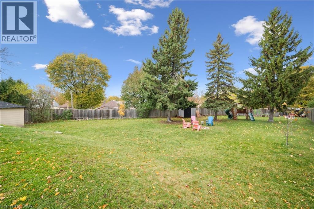 36 Englewood Place, Kitchener, Ontario  N2H 4S6 - Photo 31 - 40785512