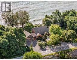266 EAST BEACH RD, Leamington, Ontario