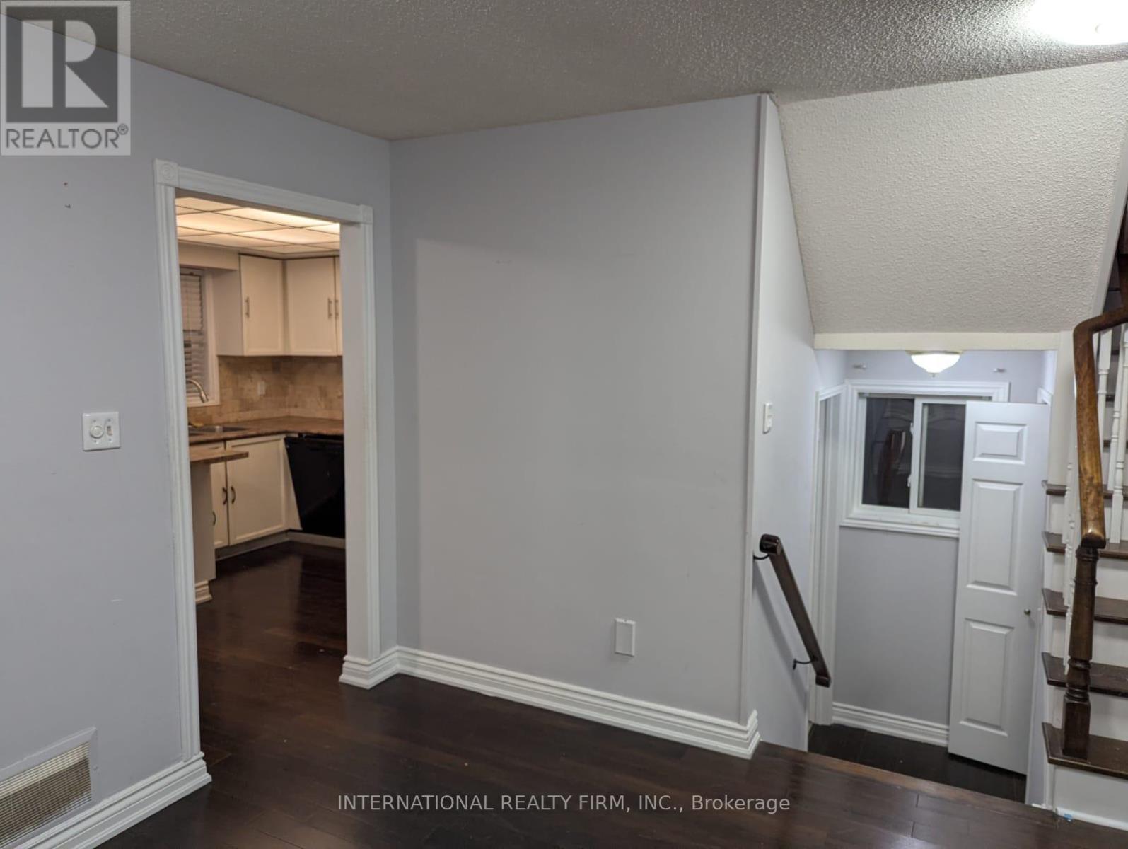 28 Hettersley Drive N, Ajax, Ontario L1T 1P2 - Photo 10 - E12430671