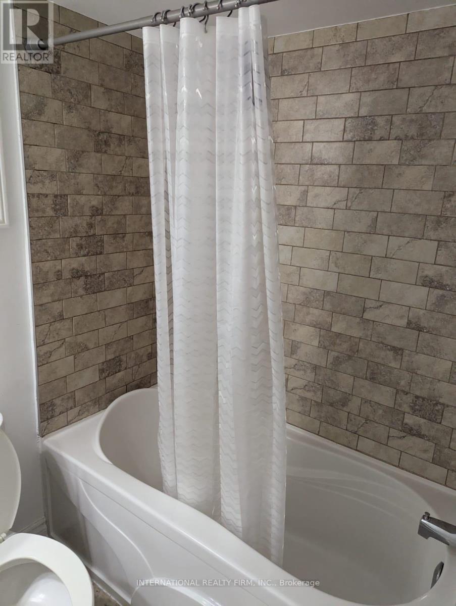 28 Hettersley Drive N, Ajax, Ontario L1T 1P2 - Photo 19 - E12430671