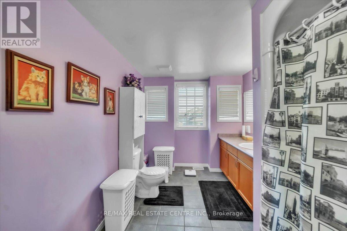 35 Cameron Court, Orangeville, Ontario  L9W 5G8 - Photo 20 - W12307766