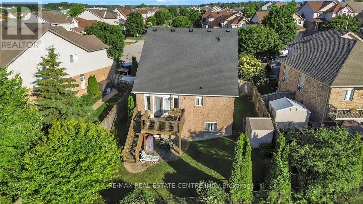 35 Cameron Court, Orangeville, Ontario  L9W 5G8 - Photo 32 - W12307766