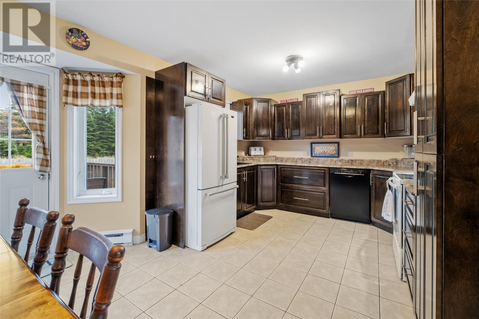 4 Champlain Crescent, Mount Pearl, Newfoundland & Labrador  A1N 4X8 - Photo 5 - 1292515