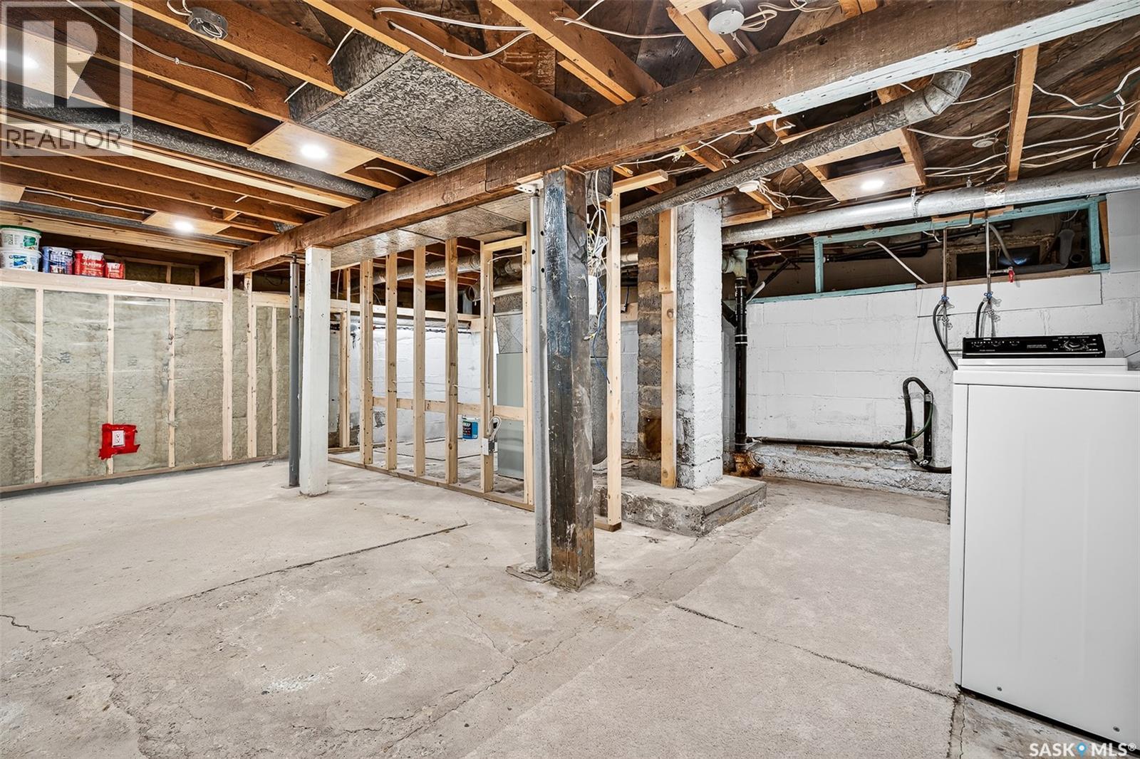 362 Grandview Street W, Moose Jaw, Saskatchewan  S6H 5K8 - Photo 34 - SK023856