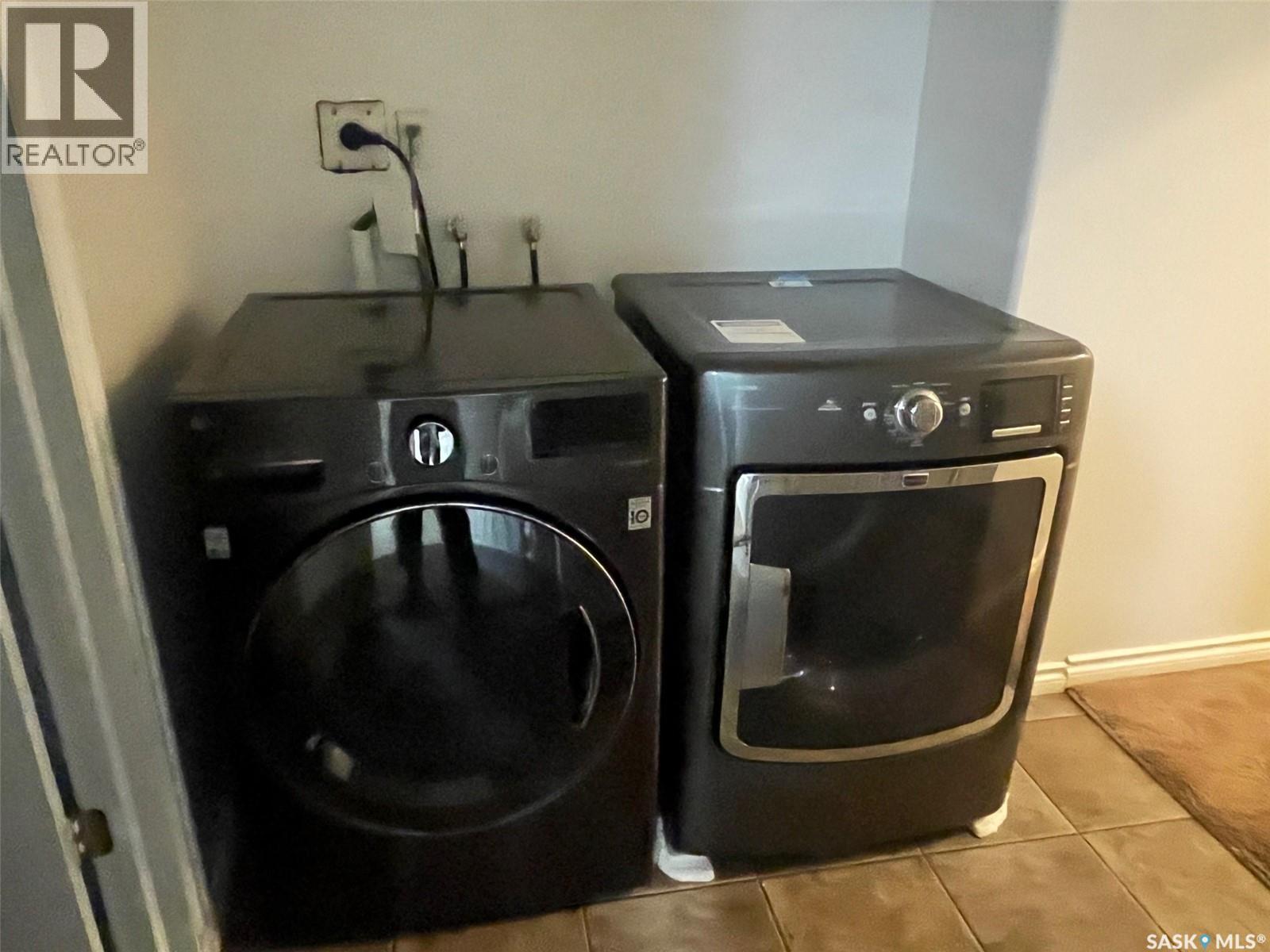 439 Henick Crescent, Saskatoon, Saskatchewan  S7R 0J4 - Photo 28 - SK023851