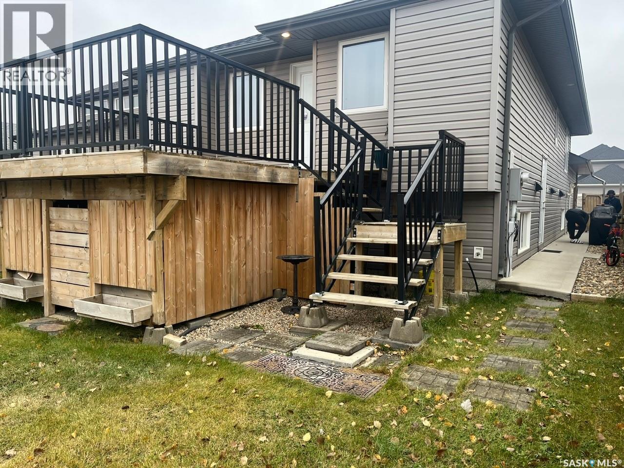 439 Henick Crescent, Saskatoon, Saskatchewan  S7R 0J4 - Photo 29 - SK023851