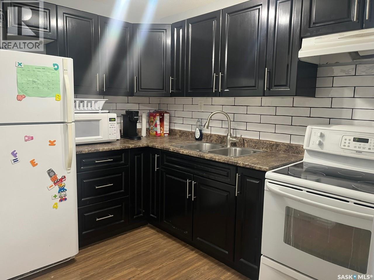 439 Henick Crescent, Saskatoon, Saskatchewan  S7R 0J4 - Photo 40 - SK023851