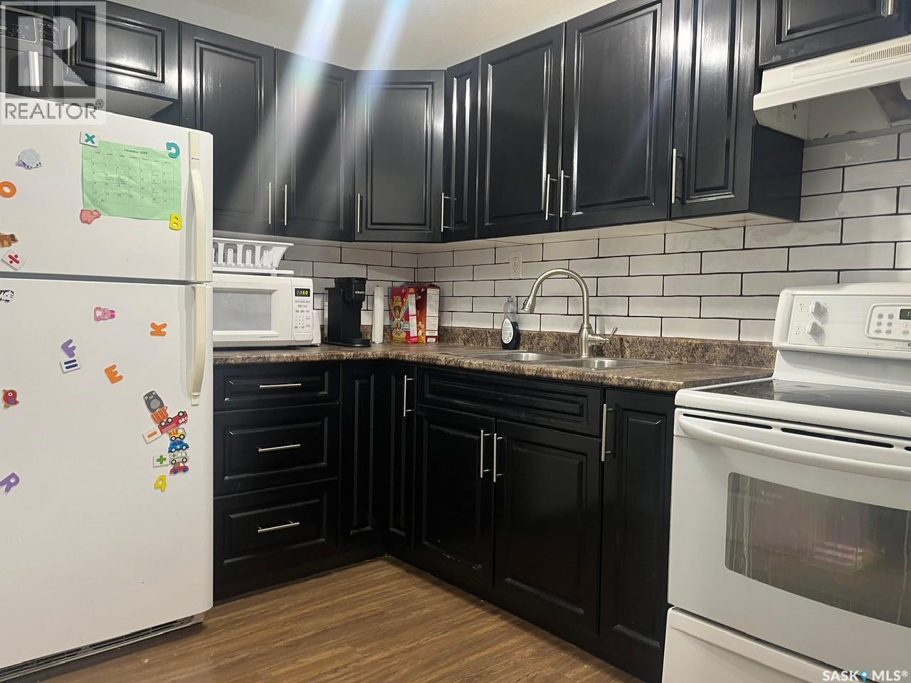 439 Henick Crescent, Saskatoon, Saskatchewan  S7R 0J4 - Photo 42 - SK023851