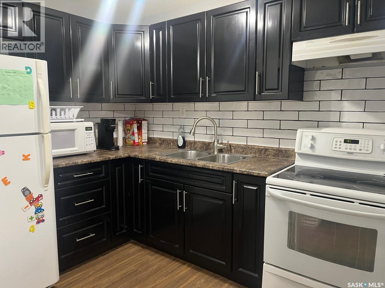 439 Henick Crescent, Saskatoon, Saskatchewan  S7R 0J4 - Photo 43 - SK023851