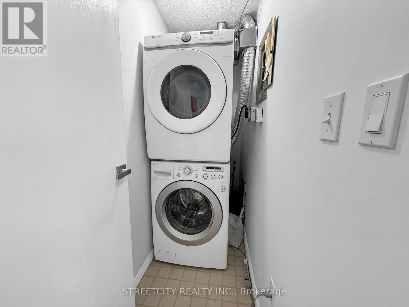 1714 - 45 Pond Mills Road, London South, Ontario  N5Z 4W5 - Photo 14 - X12532892