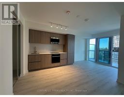 1001 - 120 BROADWAY AVENUE