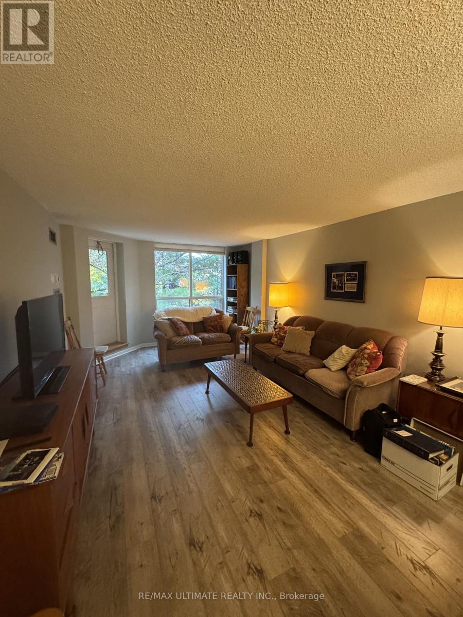 420 - 955 Millwood Road, Toronto, Ontario  M4G 4E3 - Photo 2 - C12536414