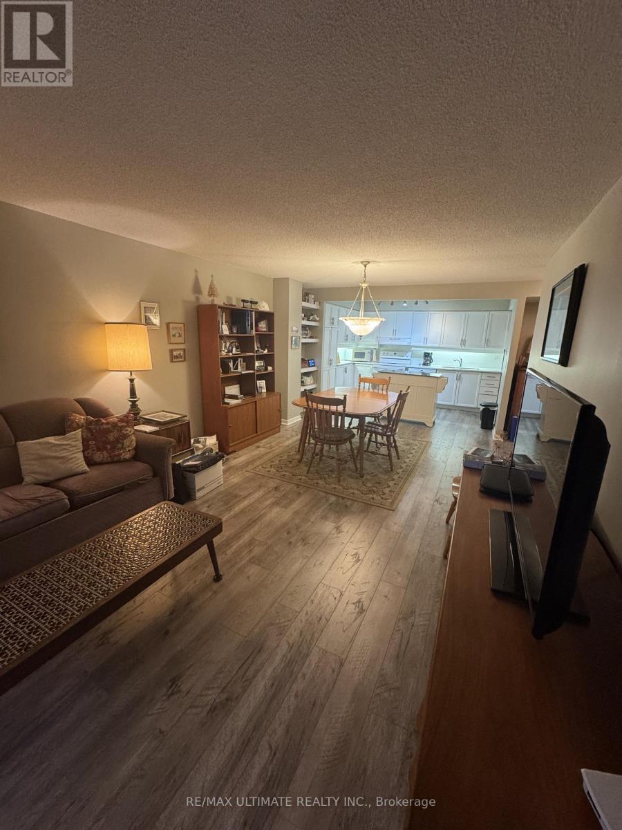 420 - 955 Millwood Road, Toronto, Ontario  M4G 4E3 - Photo 5 - C12536414