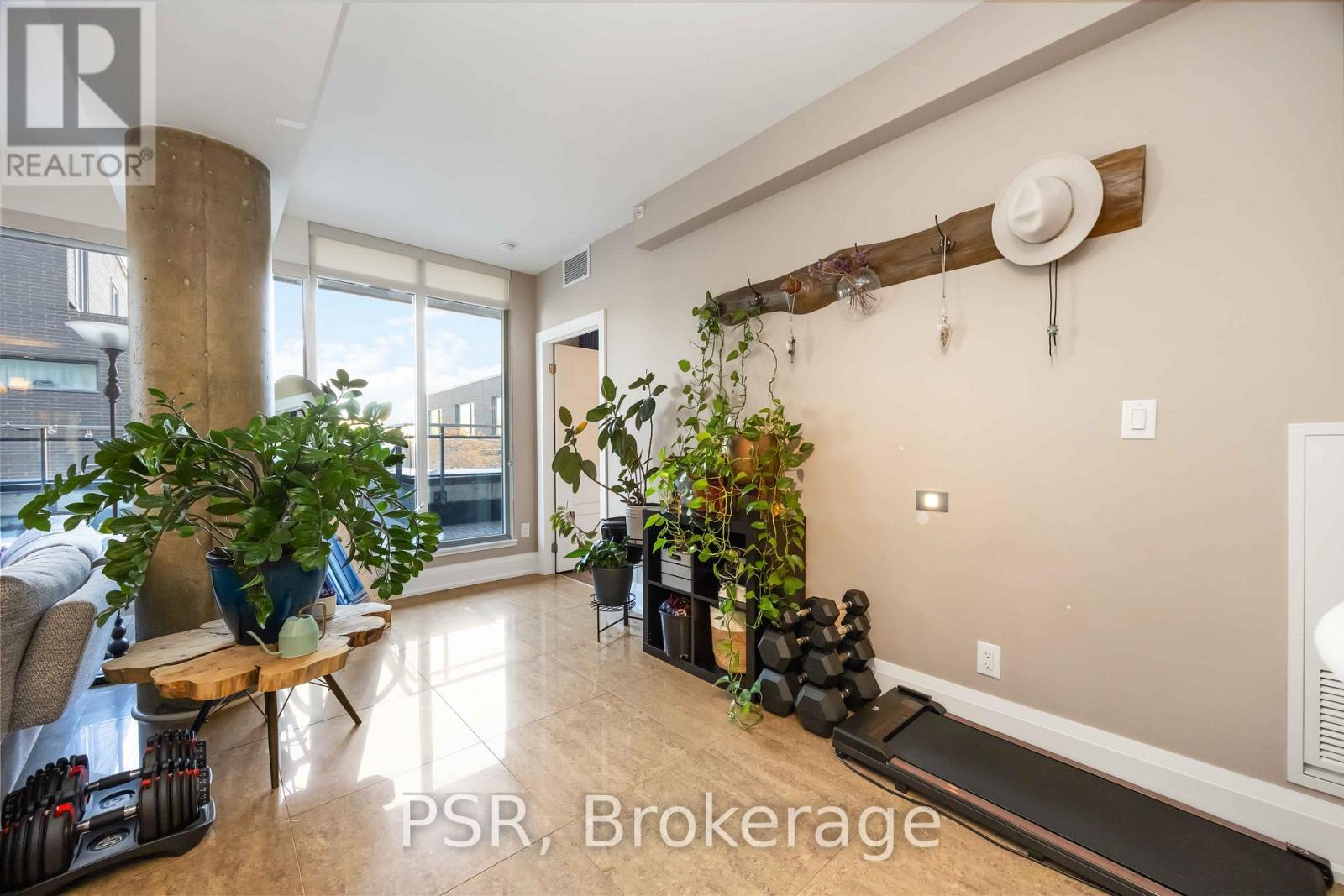 214 - 205 Manning Avenue, Toronto, Ontario  M6J 0E2 - Photo 10 - C12536478