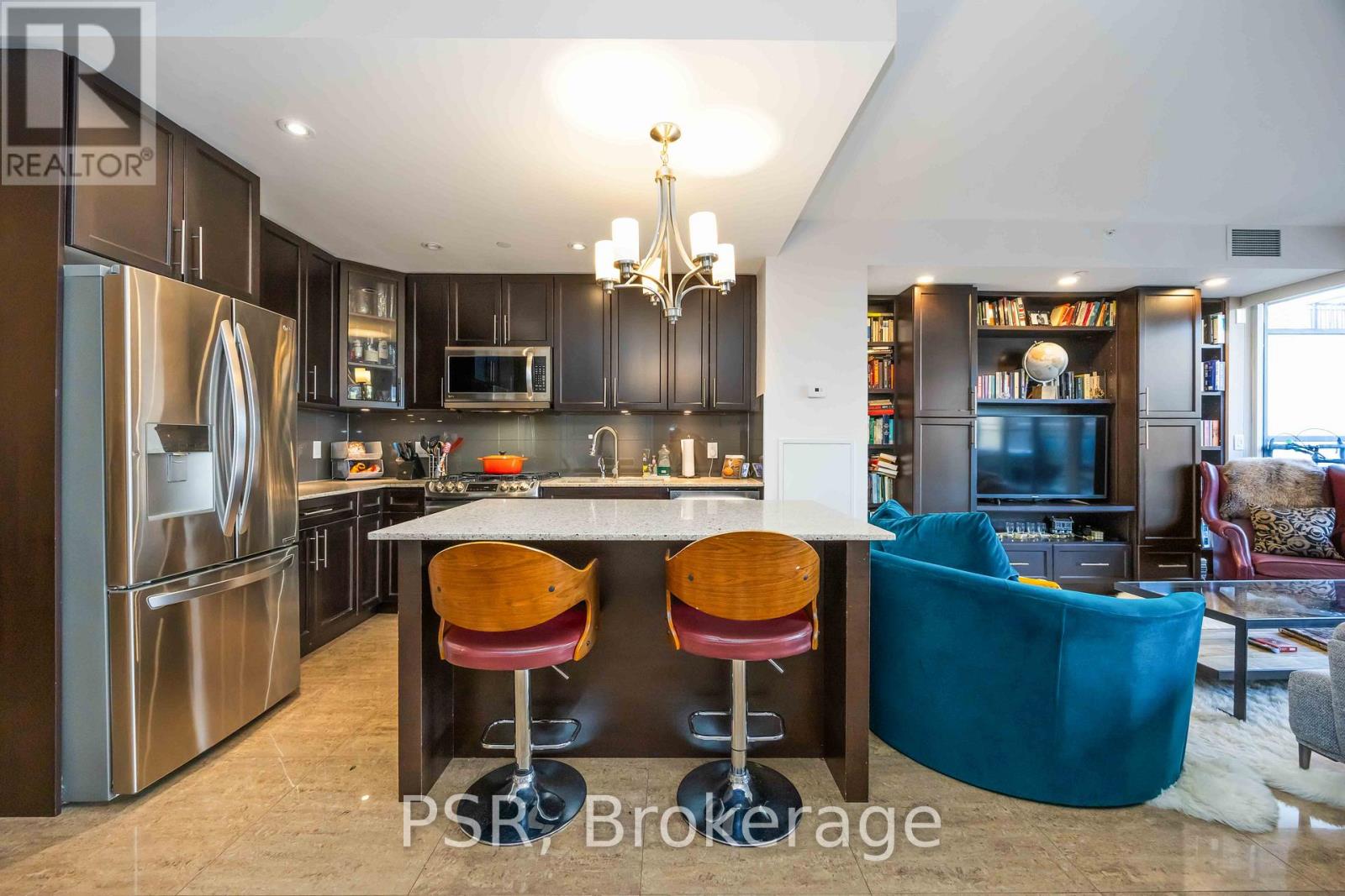 214 - 205 Manning Avenue, Toronto, Ontario  M6J 0E2 - Photo 5 - C12536478