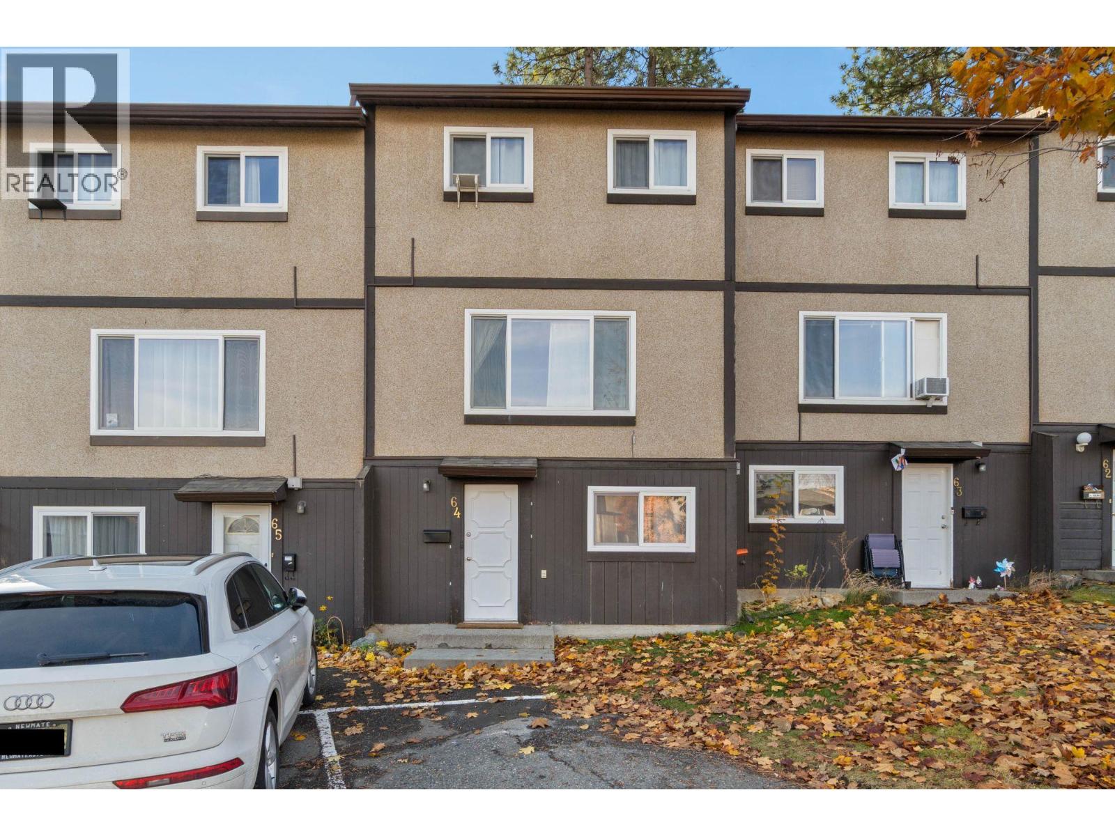 1605 SUMMIT Drive Unit# 64, kamloops, British Columbia