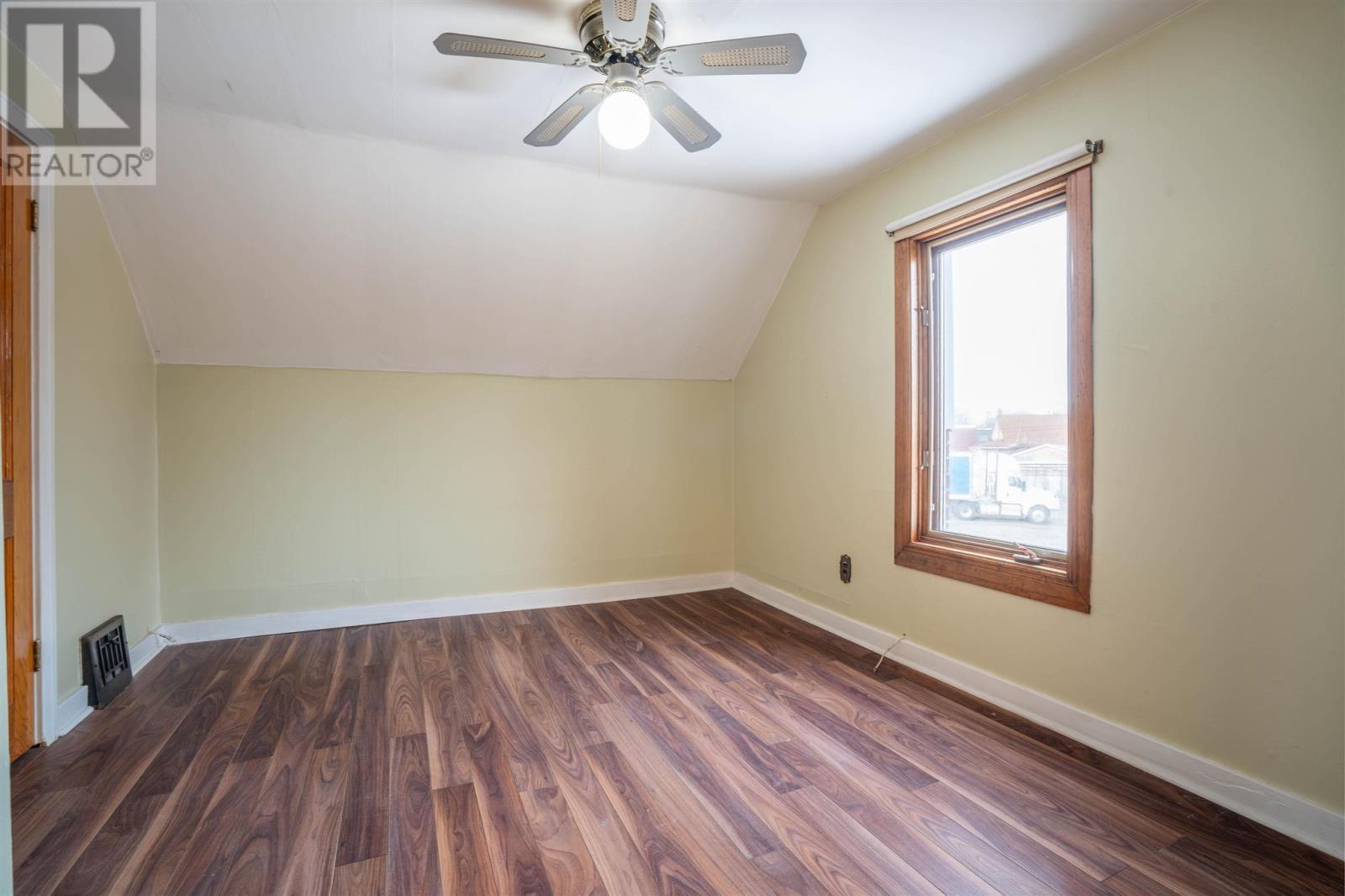 136 St. Georges Ave W, Sault Ste. Marie, Ontario P6C 1B5 - Photo 18 - SM253247