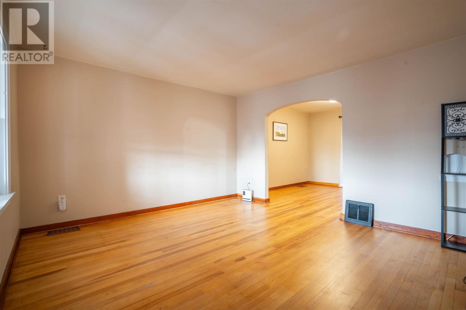 136 St. Georges Ave W, Sault Ste. Marie, Ontario P6C 1B5 - Photo 7 - SM253247