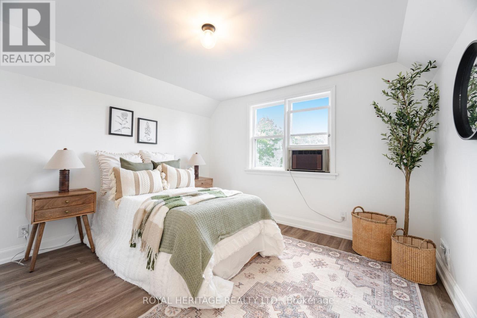 241 Marquette Avenue, Oshawa, Ontario  L1J 1W3 - Photo 14 - E12536620