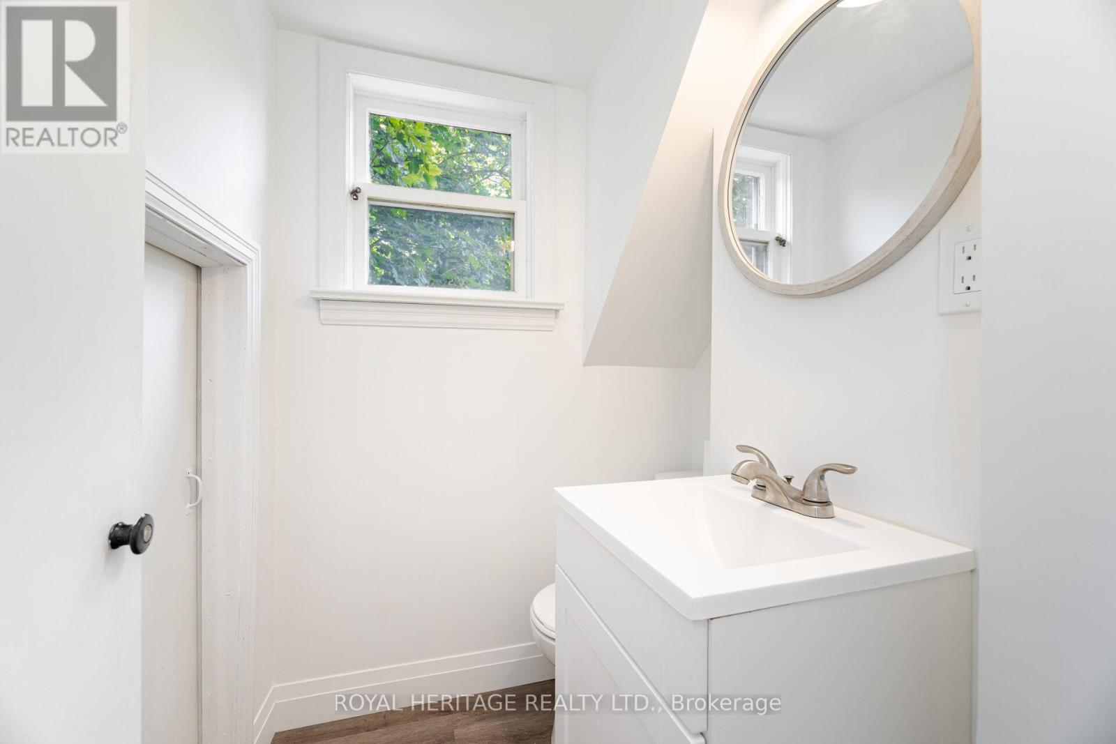 241 Marquette Avenue, Oshawa, Ontario  L1J 1W3 - Photo 16 - E12536620